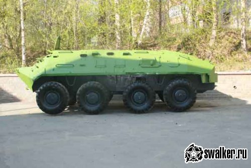 БТР во дворе, Свердловская область