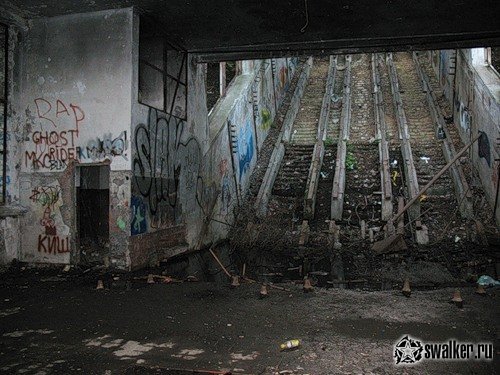 Заброшенный эскалатор на Воробьевых горах, Московская область