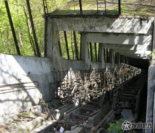 Заброшенный эскалатор на Воробьевых горах, Московская область