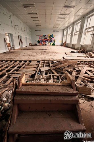 Подборка фото Заброшенных Школ нашей необъятной страны