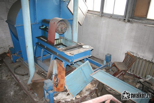 Заброшенный механосборочный завод, Свердловская область