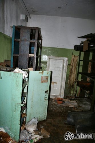 Заброшенный механосборочный завод, Свердловская область