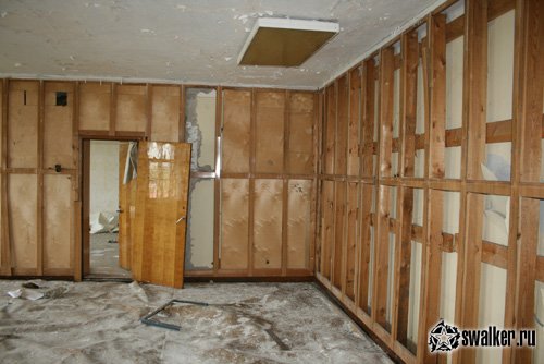 Заброшенный механосборочный завод, Свердловская область