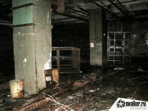 Заброшенный завод АЗЛК