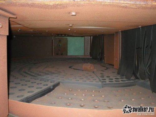 Заброшенный завод АЗЛК