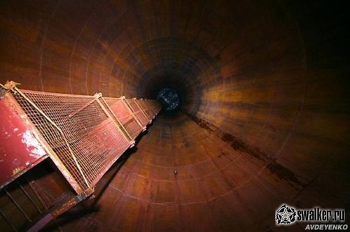 Заброшенный ускоритель элементарных частиц, Московская область Заброшенный ускоритель элементарных частиц, Московская область
