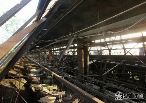 Заброшенный цех одного из крупных предприятий Страны Заброшенный цех одного из крупных предприятий Страны