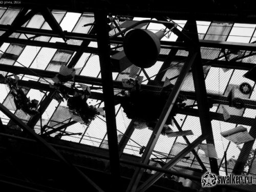 Заброшенный цех одного из крупных предприятий Страны Заброшенный цех одного из крупных предприятий Страны