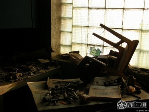 Заброшенный цех одного из крупных предприятий Страны Заброшенный цех одного из крупных предприятий Страны