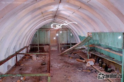 Развалины зенитно-ракетного комплекса С-75 и С-300 Печора