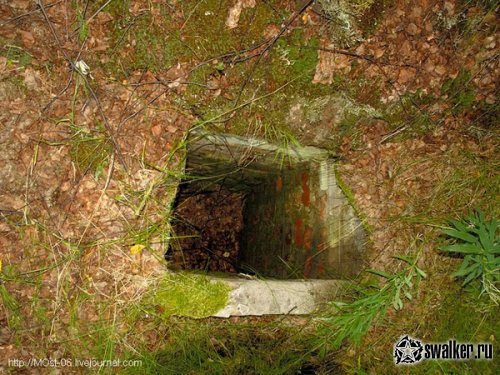 Развалины зенитно-ракетного комплекса С-75 и С-300 Печора