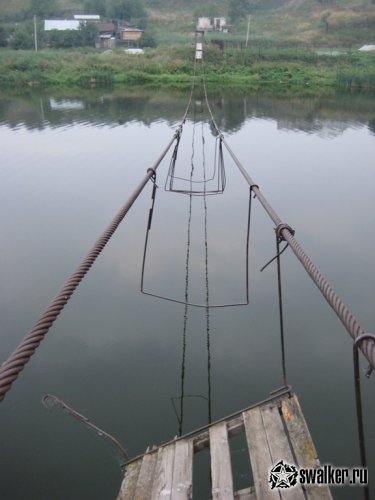 Заброшенный подвесной мост, Свердловская область