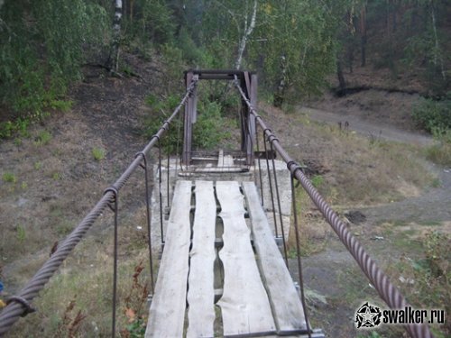 Заброшенный подвесной мост, Свердловская область