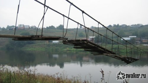 Заброшенный подвесной мост, Свердловская область