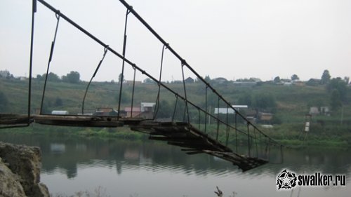 Заброшенный подвесной мост, Свердловская область