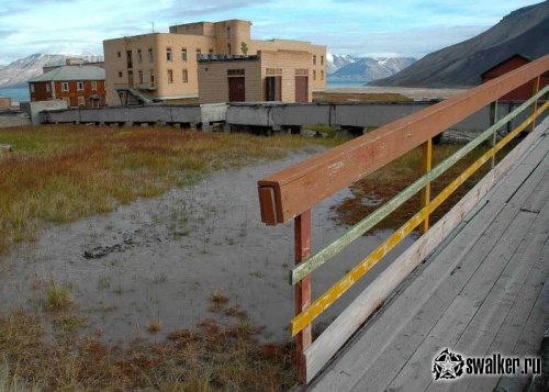 Брошенный советский поселок Пирамида, Шпицберген