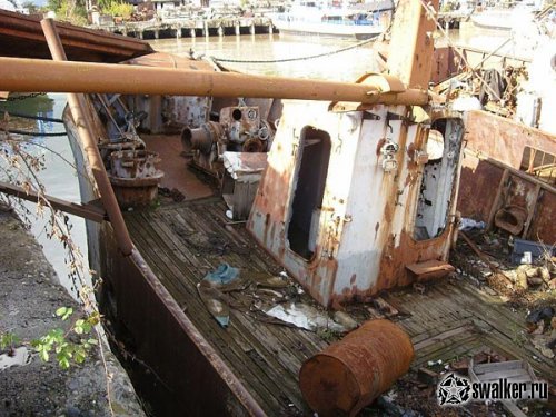 Заброшенные Сухумский судоремонтный и рыбный заводы