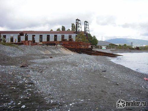 Заброшенные Сухумский судоремонтный и рыбный заводы