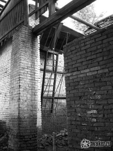 Заброшенный кирпичный завод