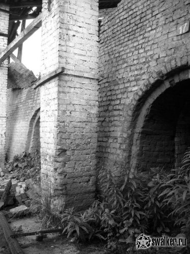 Заброшенный кирпичный завод