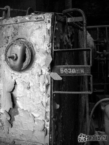 Заброшенный кирпичный завод