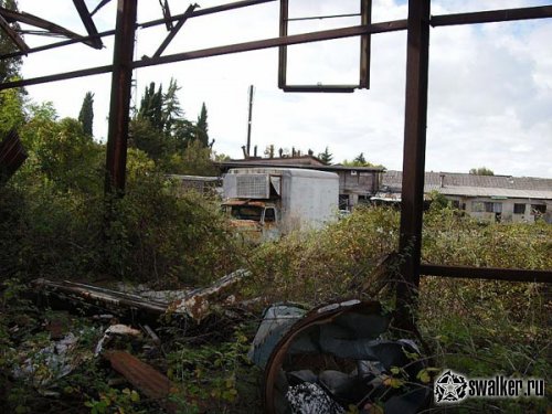 Заброшенные Сухумский судоремонтный и рыбный заводы