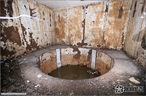 Заброшенный бункер на 10 000 персон (Объект 221)