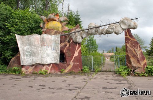 Заброшенный детский санаторий «Сказка » (Икша, Московская область)