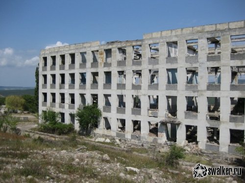 Заброшенный бункер на 10 000 персон (Объект 221)