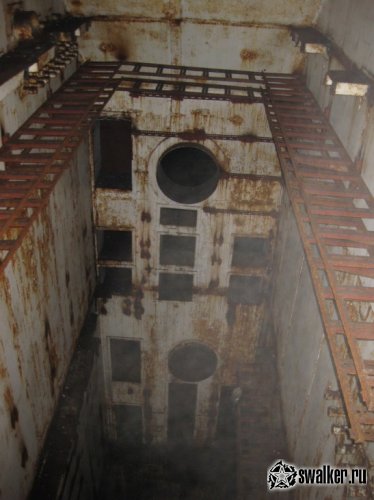 Заброшенный бункер на 10 000 персон (Объект 221)