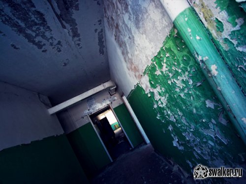 Заброшенный лифтовый завод в Москве