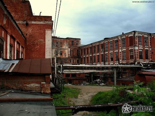 Заброшенный завод по производству шелка и шелковых изделий