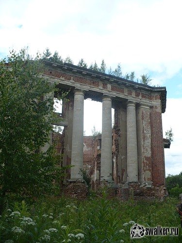 Усадьба Петровское, Алабино