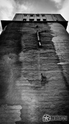 Заброшенный мелькомбинат