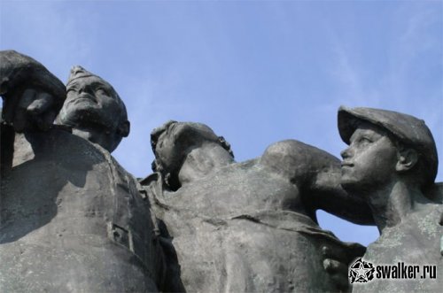 Памятники воинам Памятники воинам