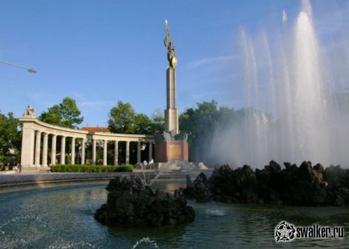 Памятники воинам Памятники воинам