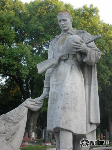 Памятники воинам