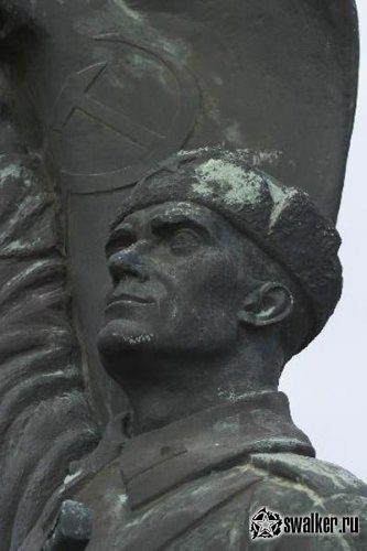 Памятники воинам