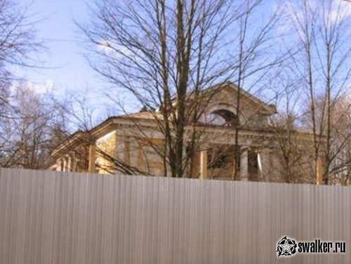 Заброшеный кинотеатр ОЗЕРКИ, Ленинградская область Заброшеный кинотеатр ОЗЕРКИ, Ленинградская область