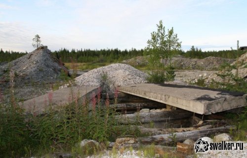 Заброшенная шахта, посёлок Плотина