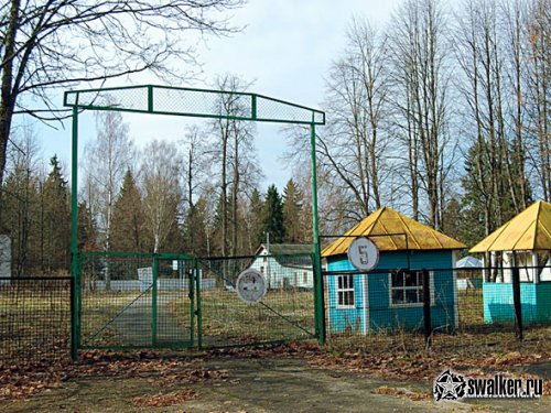 Заброшенный детский лагерь имени Ю. Гагарина, Новосибирская область Заброшенный детский лагерь имени Ю. Гагарина, Новосибирская область