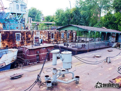 Кладбище кораблей в Новосибирске