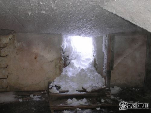 Военный аэродром со складом боеприпасов, Сахалин