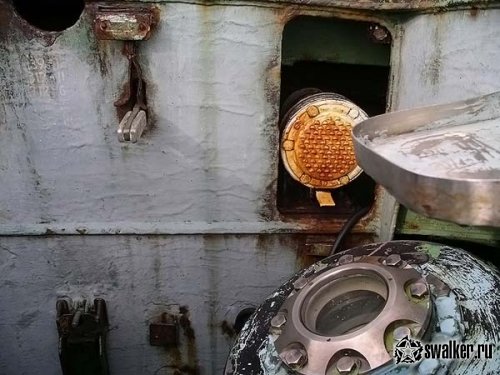 Заброшенная ядерная подлодка Акула