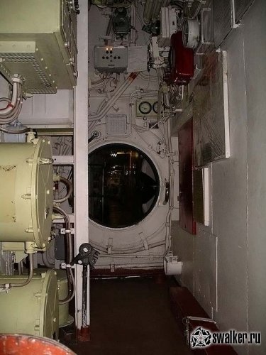 Заброшенная ядерная подлодка Акула