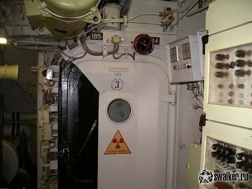 Заброшенная ядерная подлодка Акула