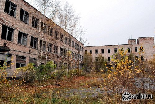 Заброшенный корпус части ВМФ