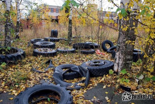 Заброшенный корпус части ВМФ