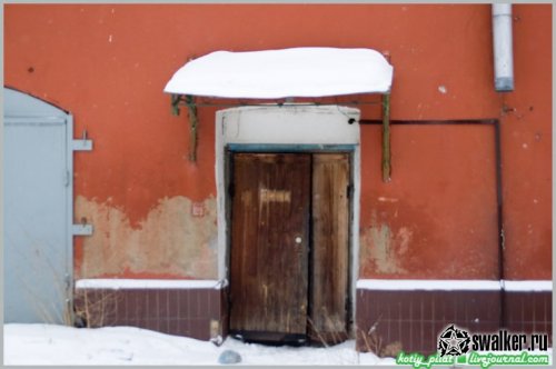 Заброшенный отдел ГИБДД, Москва