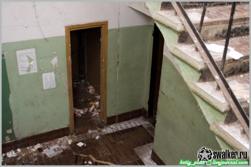 Заброшенный отдел ГИБДД, Москва